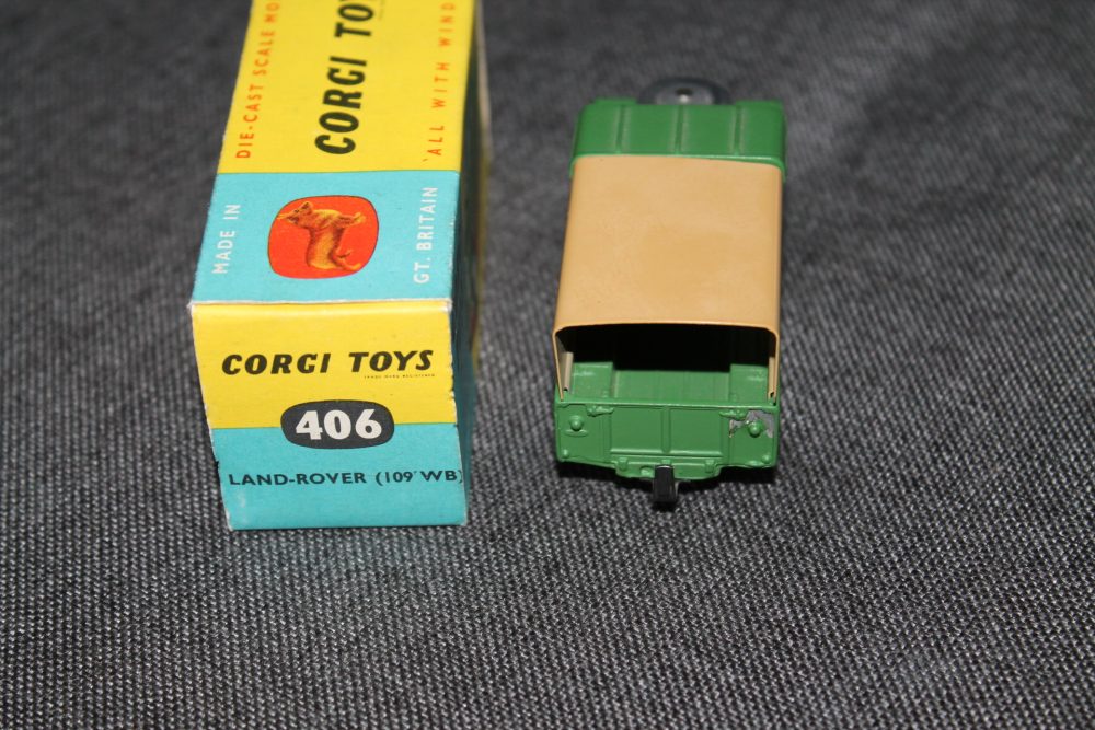 land-rover-green-and-tan-tilt-corgi-toys-406-back