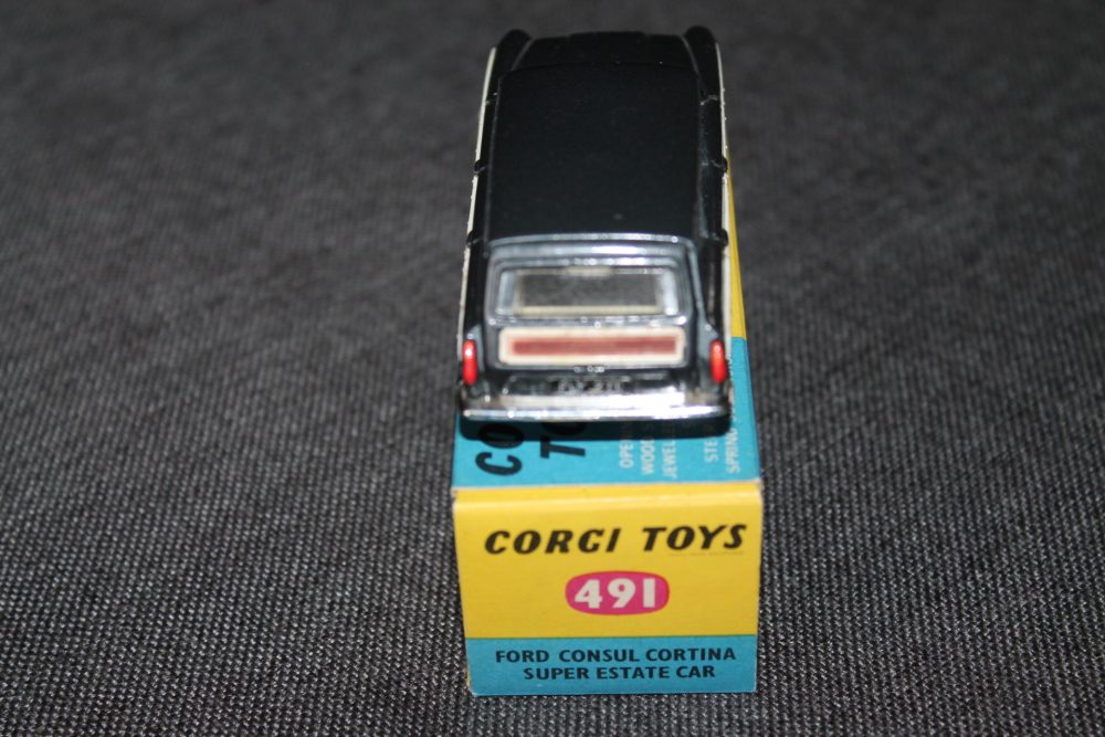 ford-cortina-estate-graphite-grey-corgi-toys-491-back