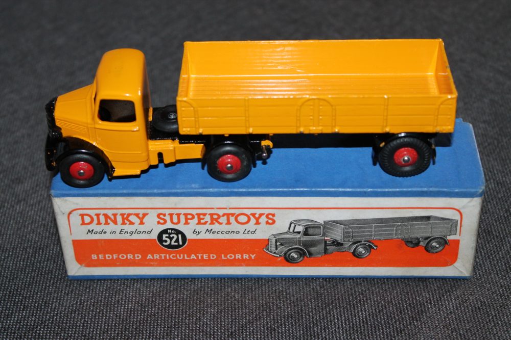 bedford-articulated-lorry-yellow-dinky-toys-521