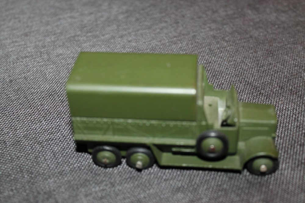 six-wheel-covered-wagon-drab-green-dinky-toys-151b-side