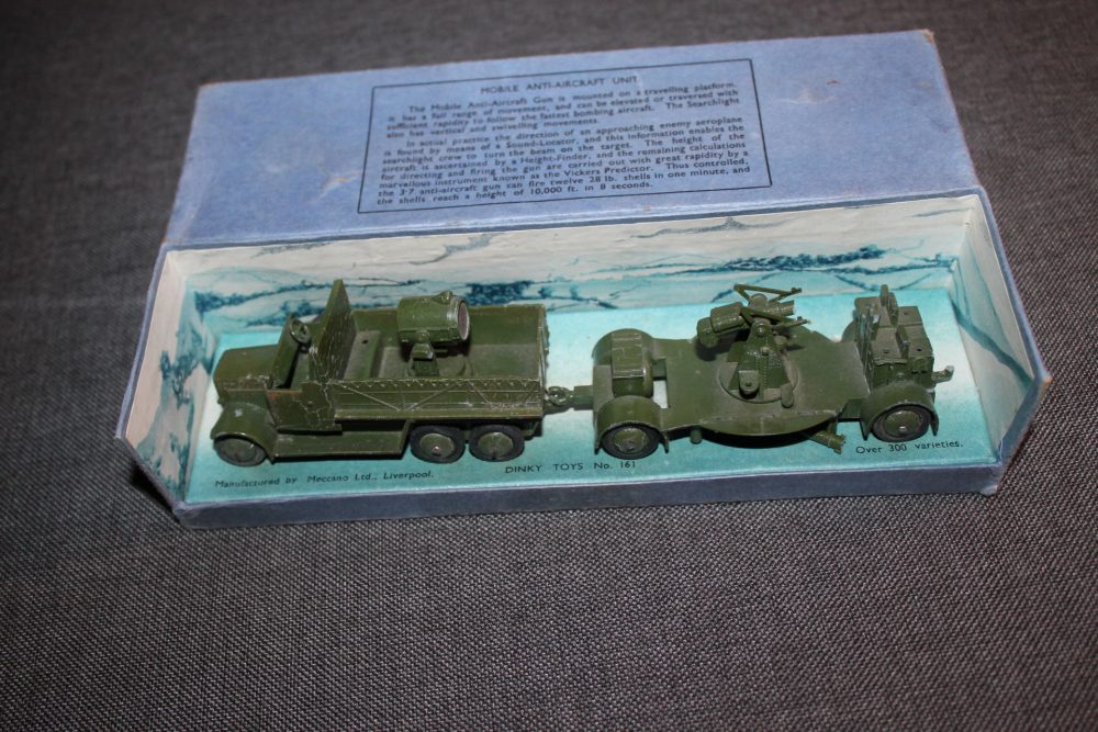 mobile-anti-aircraft-unit-pre-war-dinky-toys-gift-set-161