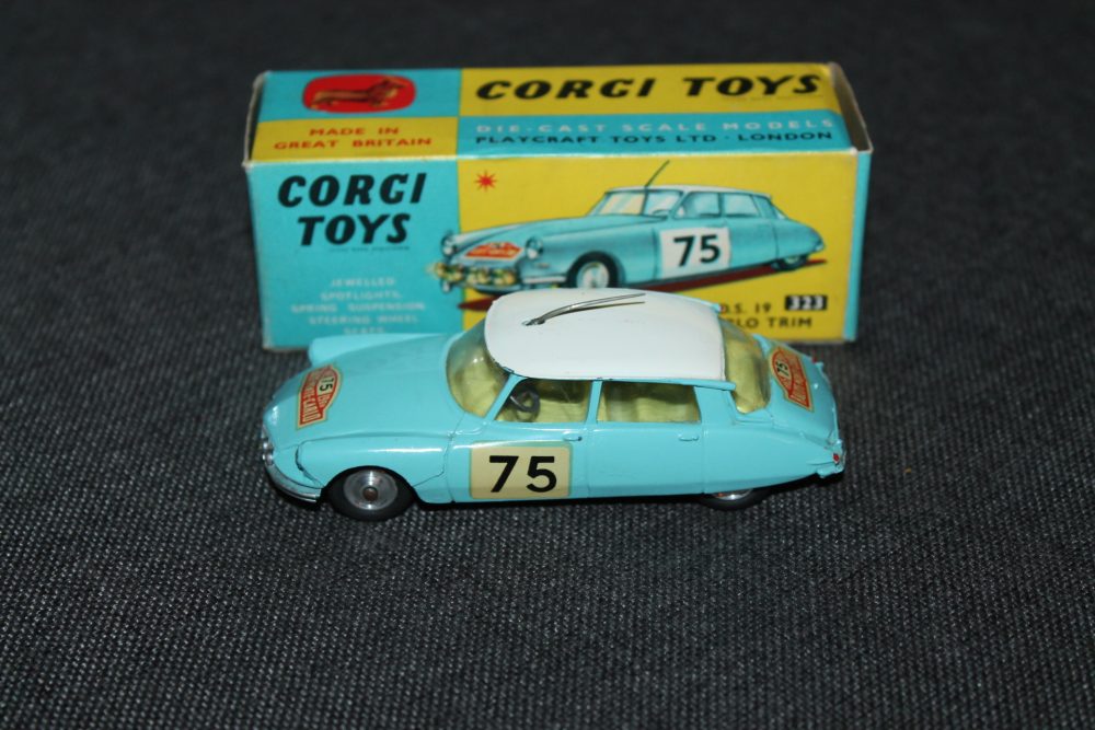citroen-ds19-monte-carlo-rally-car-corgi-toys-323