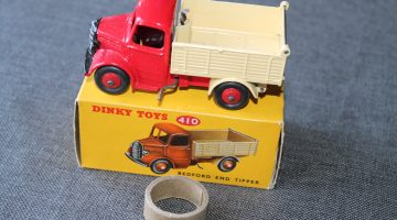 Exploring the World of Vintage Dinky Toy Cars