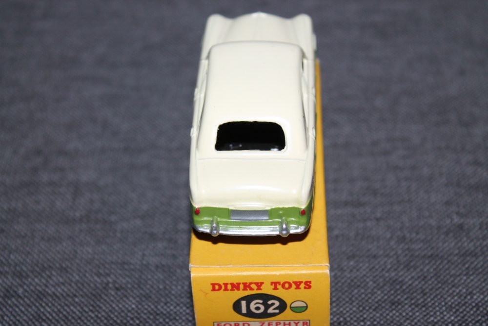 ford-zephyr-lime-green-and-cream-and-grey-wheels-dinky-toys-162-back