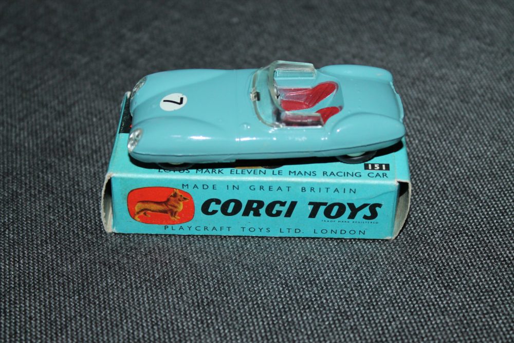 lotus-mark-eleven-le-mans-racing-car-corgi-toys-151