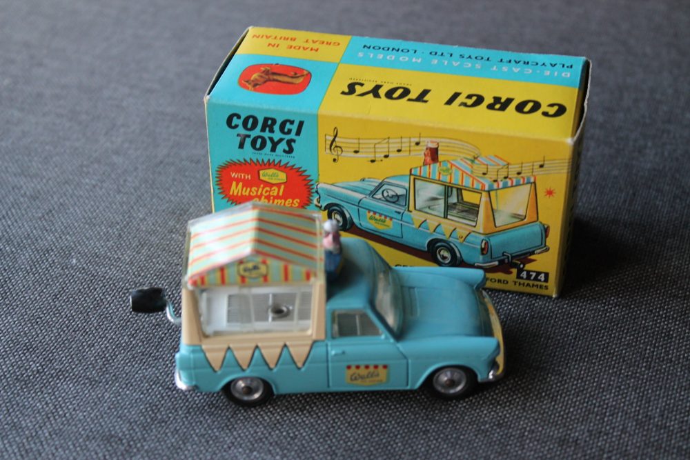 ford thames-wall's ice cream van corgi toys 474 side