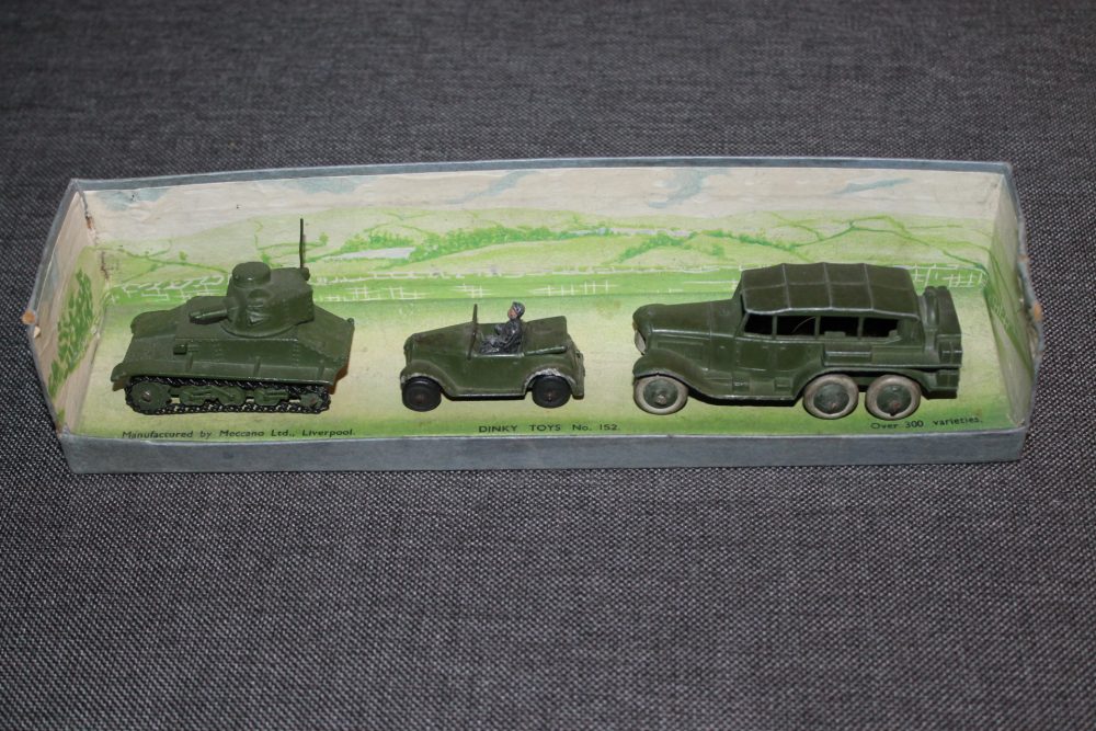 medium-tank-set-pre-war-dinky-toys-152
