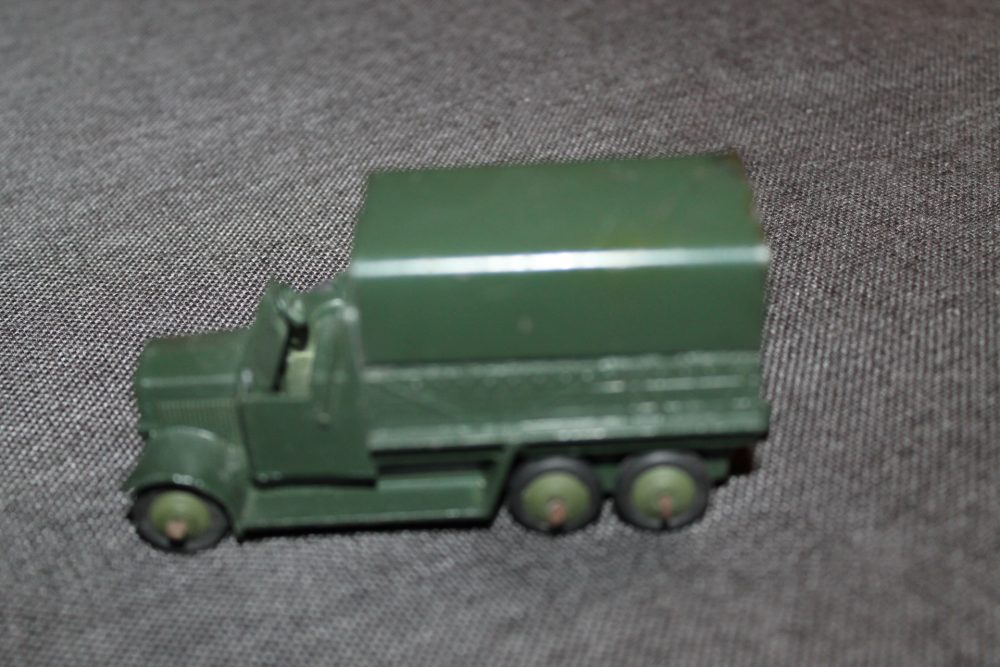 six-wheel-covered-wagon-dark-gloss-green-dinky-toys-151b