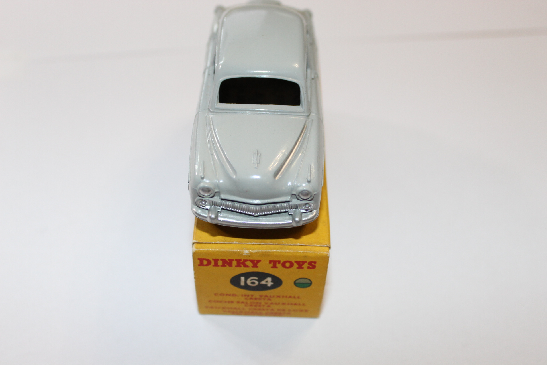 vauxhall cresta dinky toys 164 front