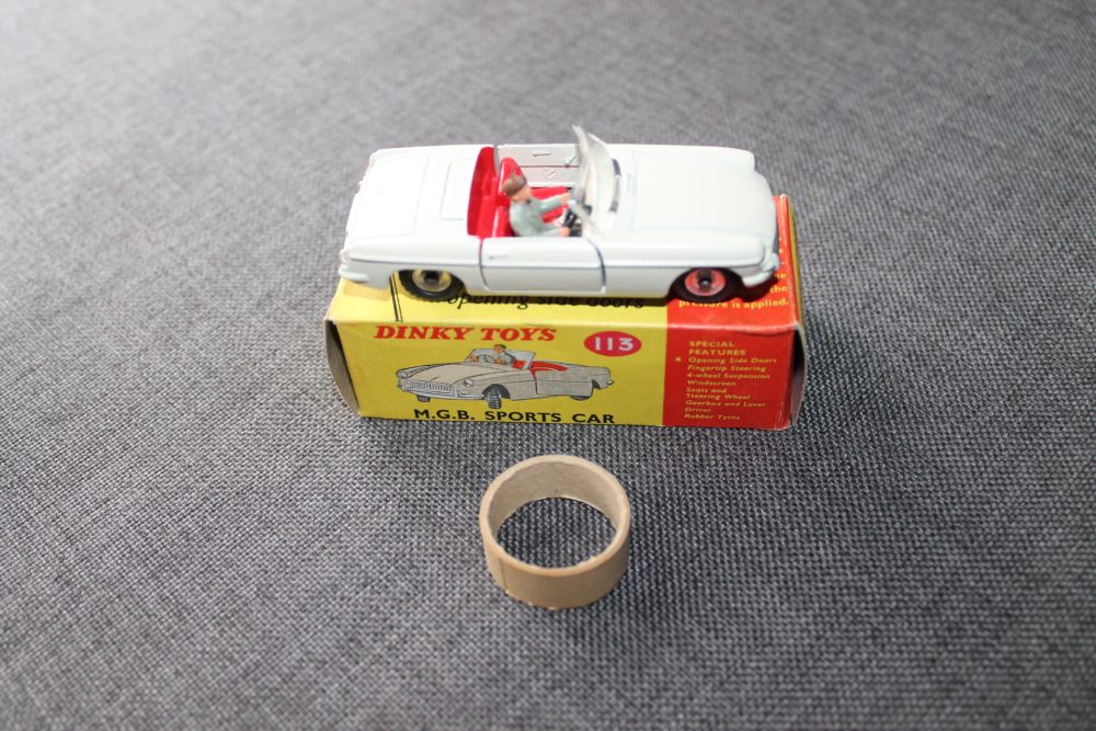 mgb roadster cream dinky toys 113 side