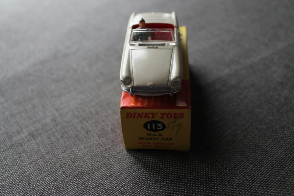 mgb roadster cream dinky toys 113 front
