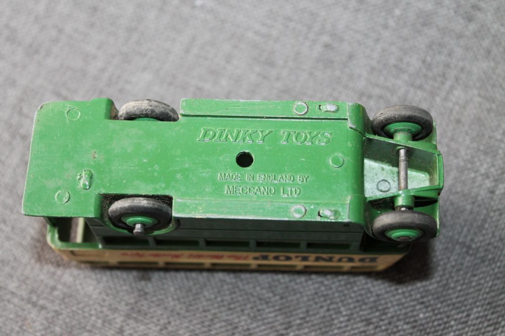 double decker bus green and cream dunlop dinky toys 290-base