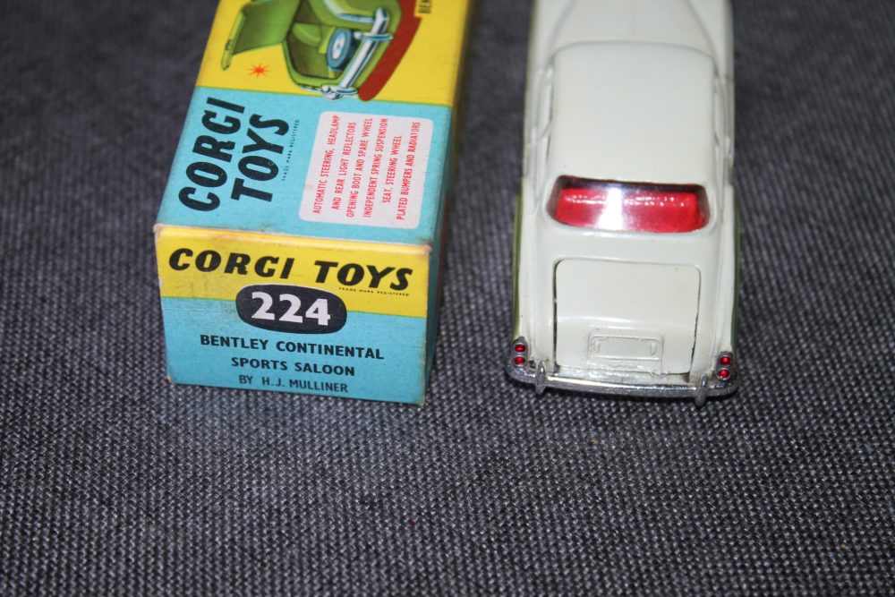 bentley continental green corgi toys 224 back