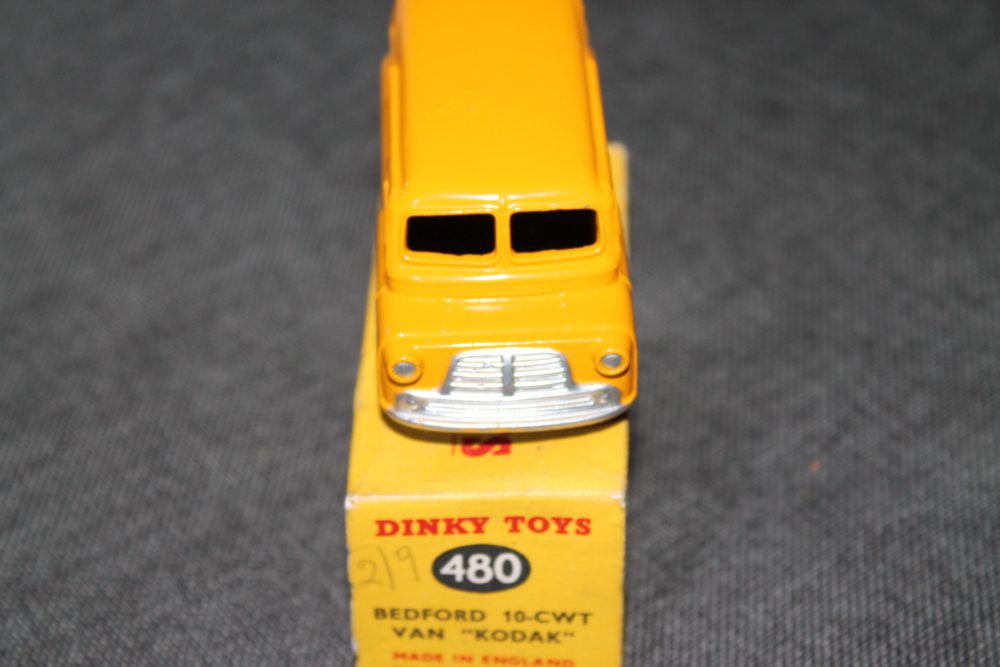 bedford kodak van yellow dinky toys 480 front
