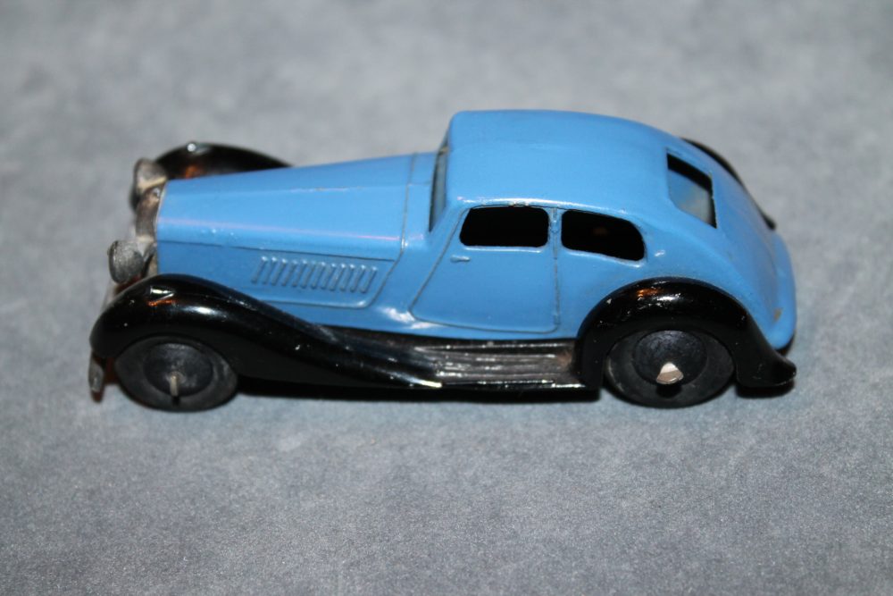 rover saxe blue dinky toys 036d