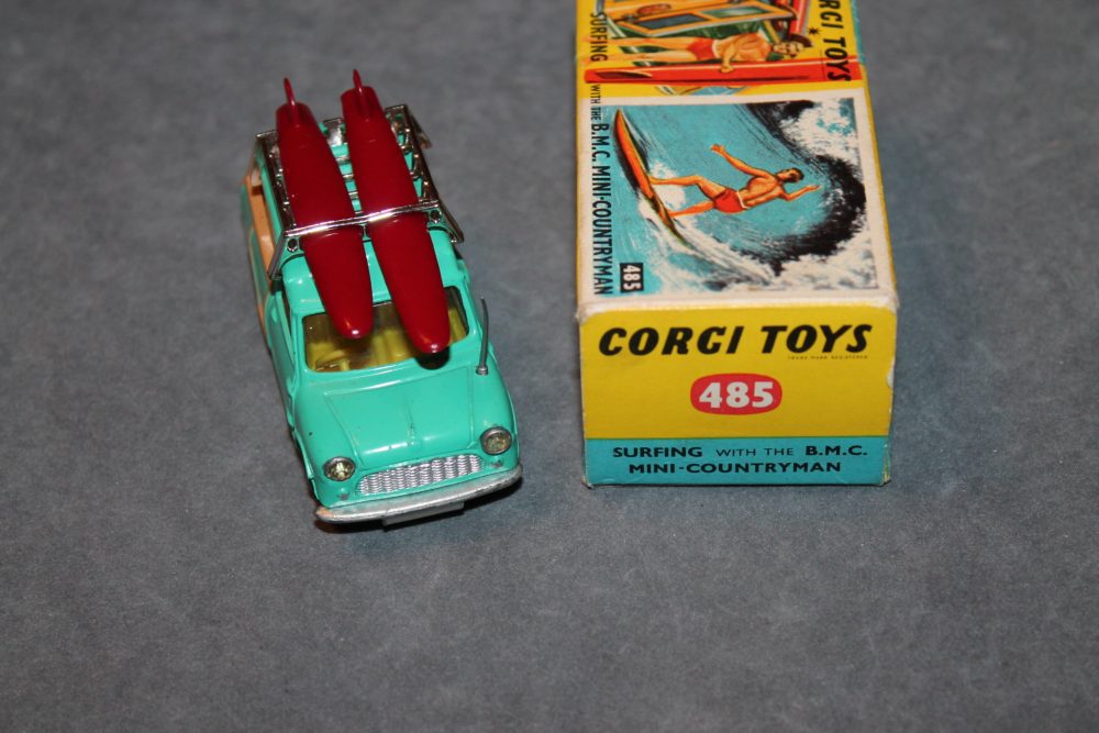 surfing mini corgi toys 485 front