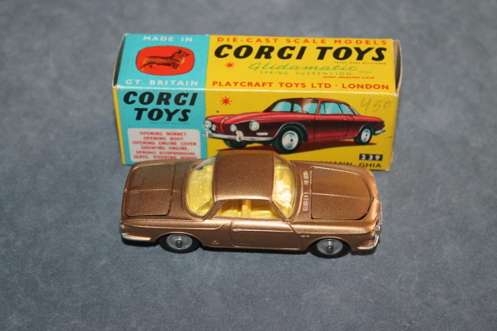 volkswagen 1500 kharmann ghia gold and yellow interior corgi toys 239 side