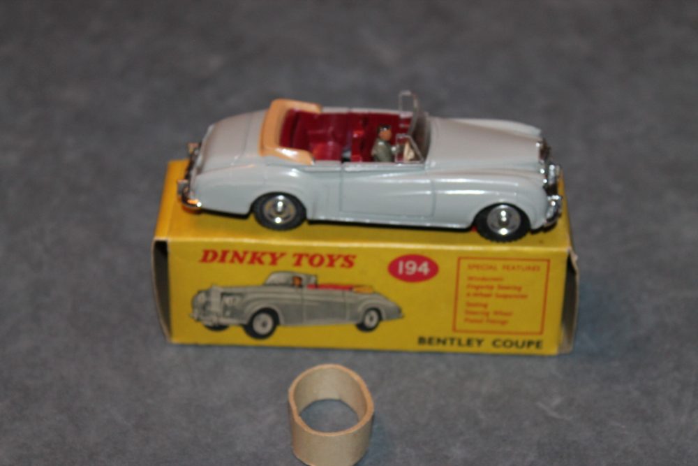 bentley coupe dinky toys 194 side