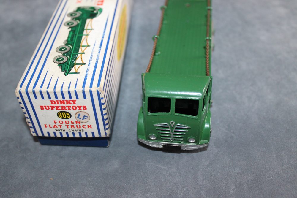 foden 2nd cab chain lorry green dinky toys 905 front