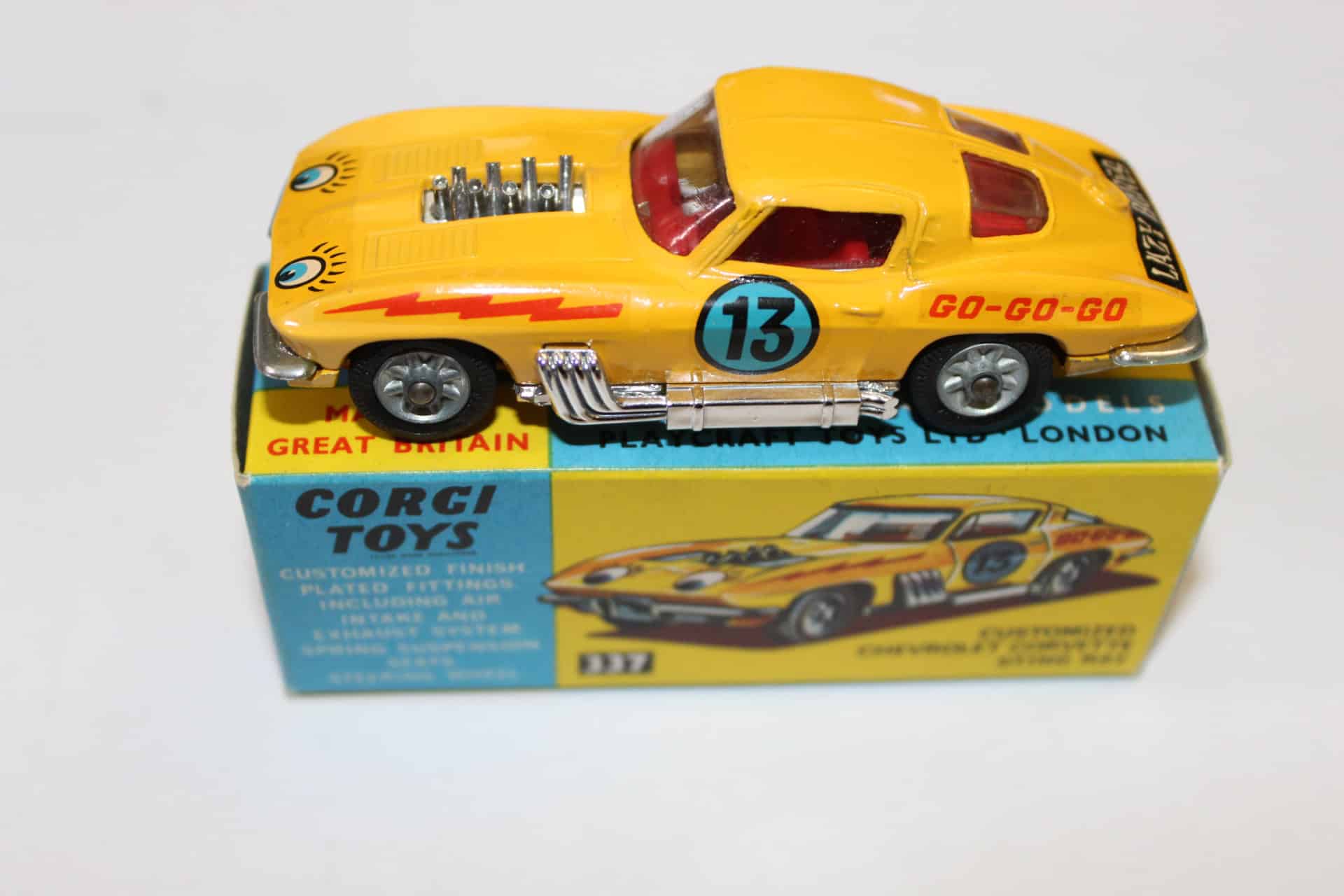 Corgi 337 Customised Chevrolet Corvette Sting Ray