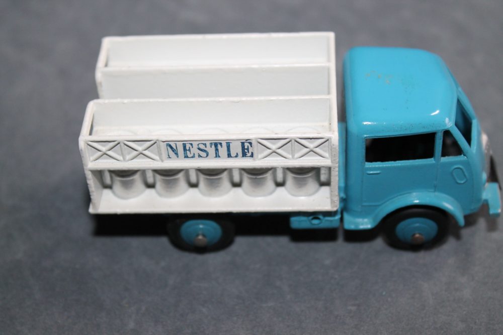 ford milk truck set french dinky 25o right side