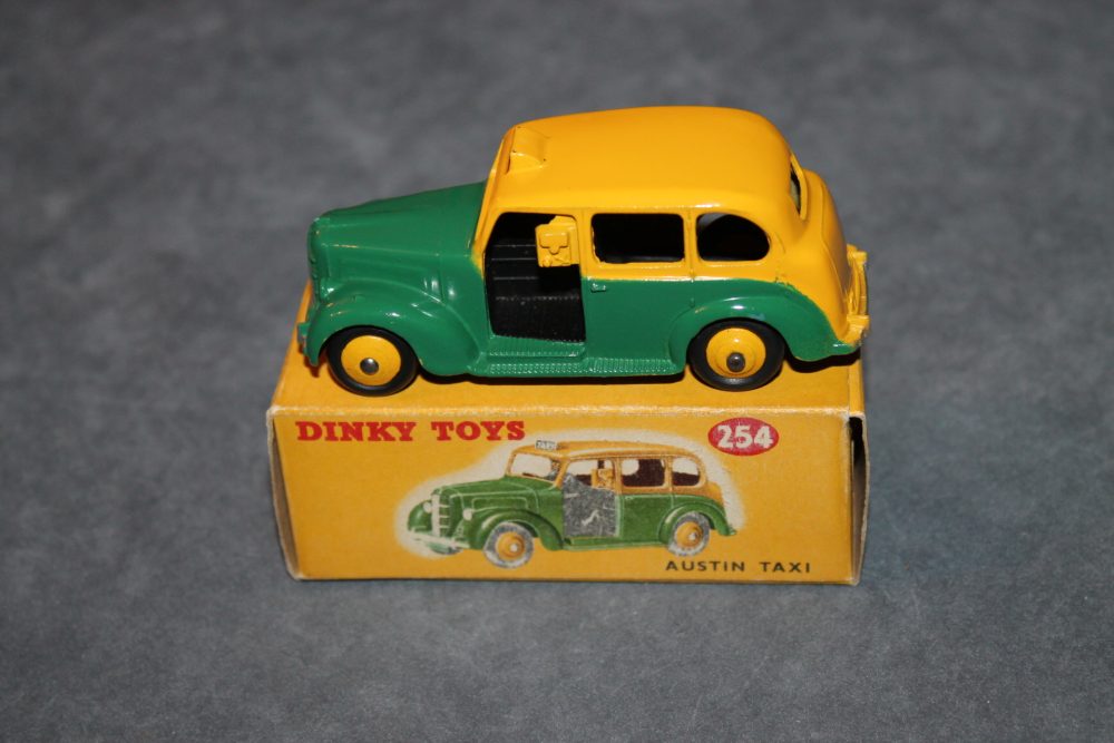 austin taxi yellow and green dinky toys 254
