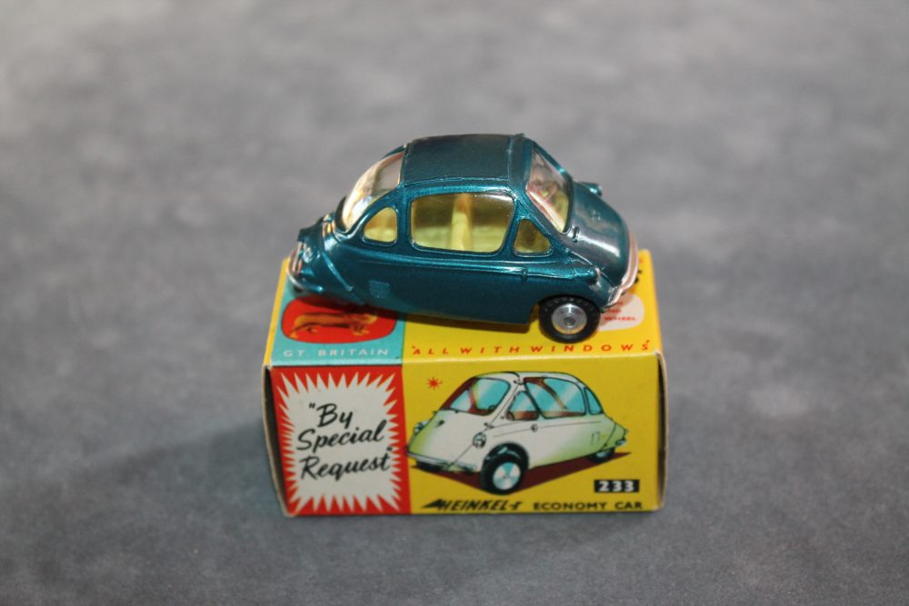 heinkel economy car kingfisher blue corgi toys 233 side