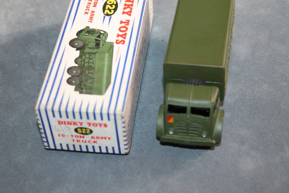10 ton army truck dinky toys 622 front
