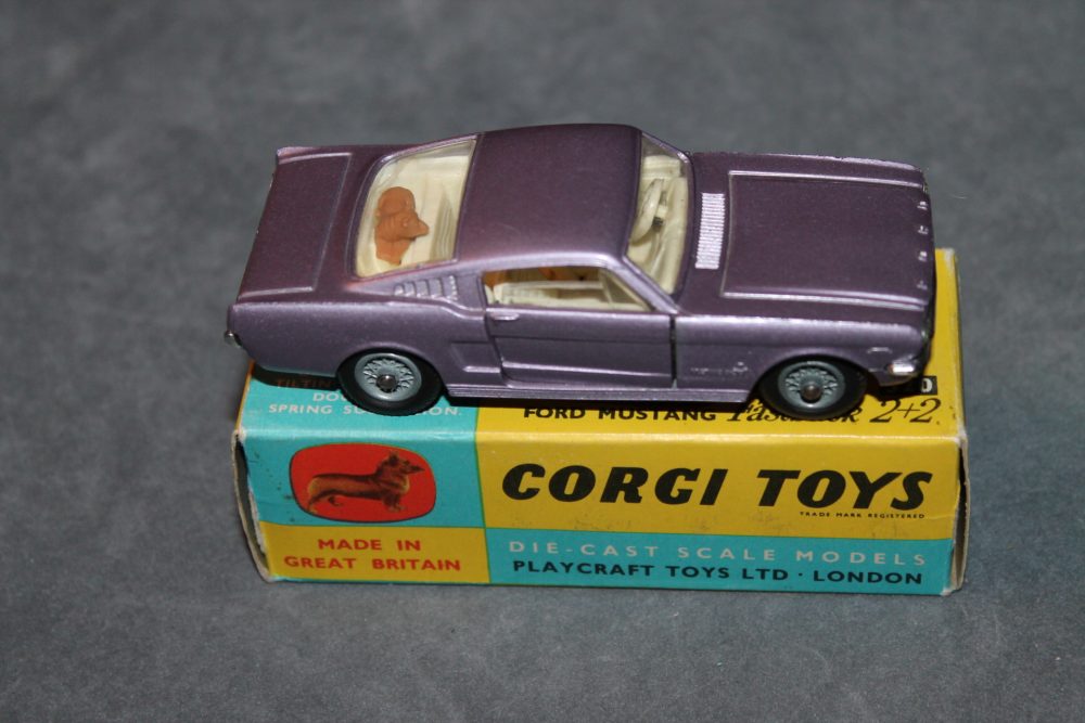 ford mustang lilac corgi toys 320 side