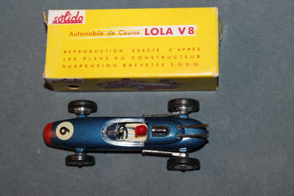 lola v8 f1 car solido toys 135 top
