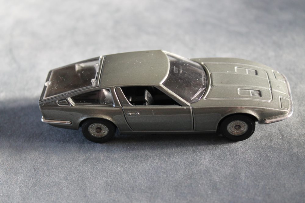 maserati indy silver solido toys 185 right side