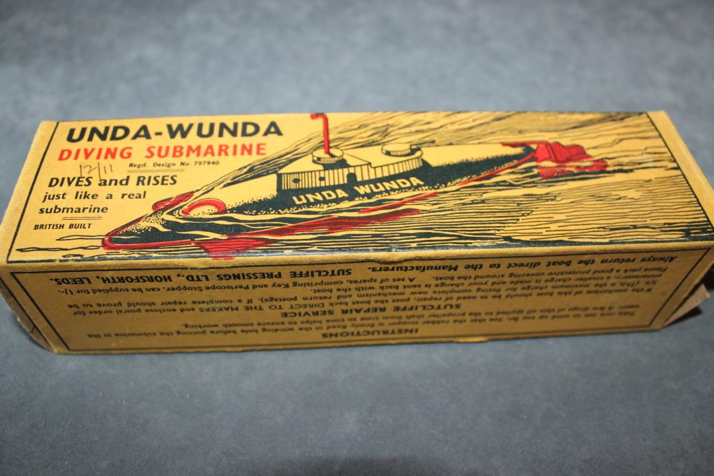 unda wunda submarine clockwork model sutcliffe models