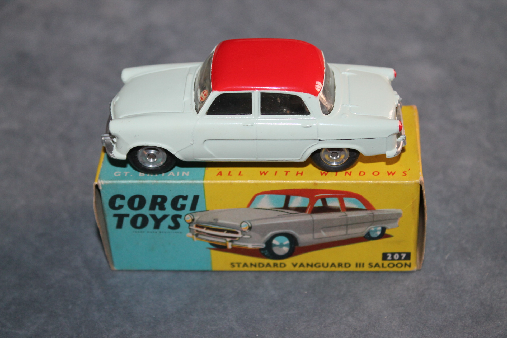 Corgi Toys 207 Standard Vanguard 111 Diecast