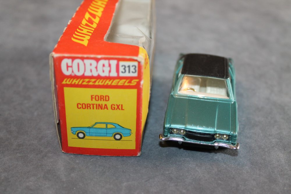 ford cortina gxl-blue corgi toys 313 front