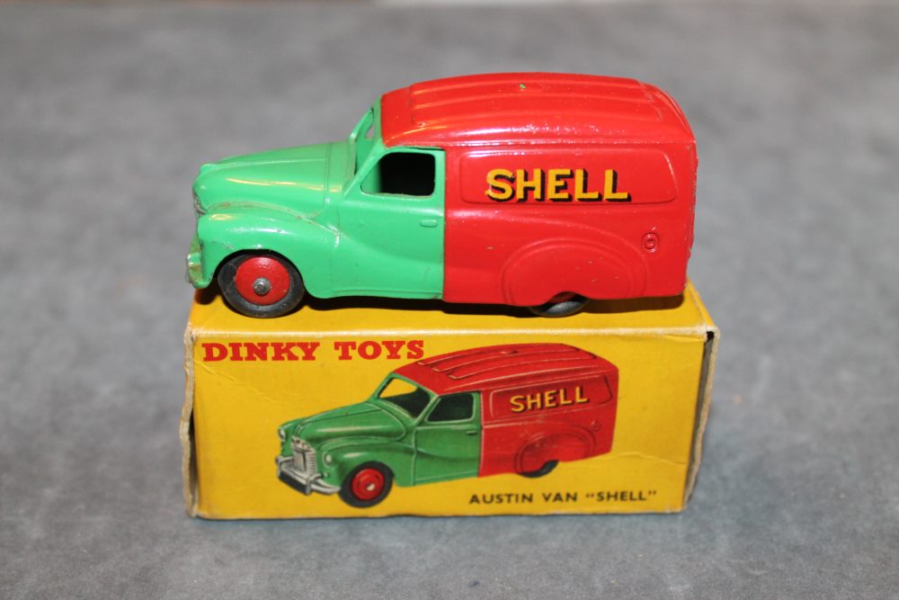 austin shell van red and green dinky toys 470