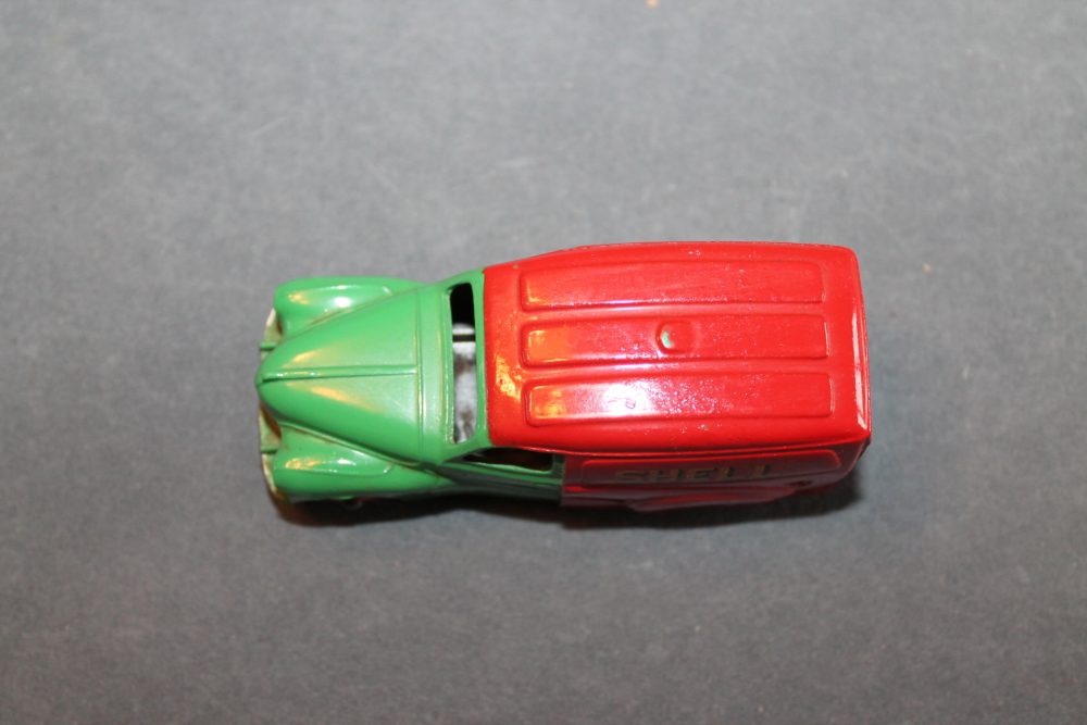 austin shell van red and green dinky toys 470 top