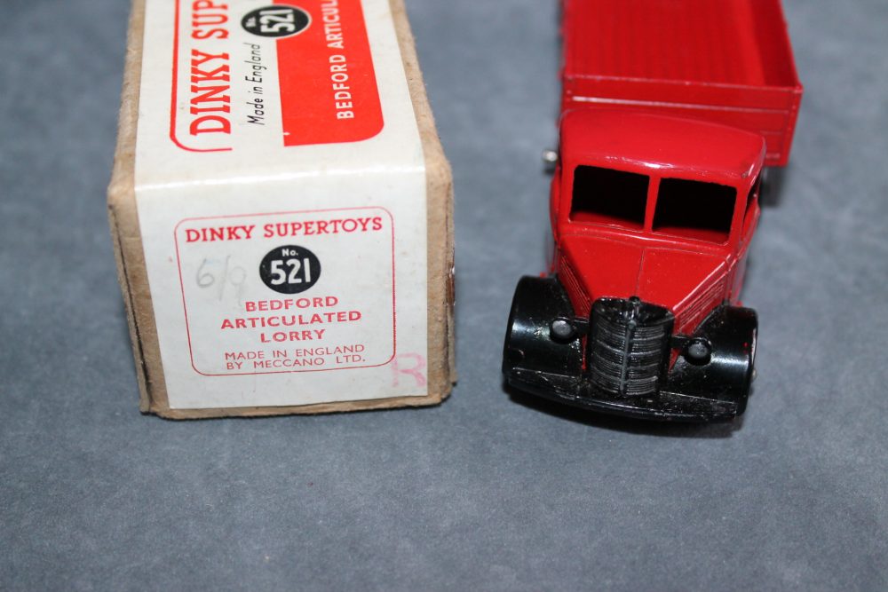 bedford articulated lorry red dinky toys 521 front