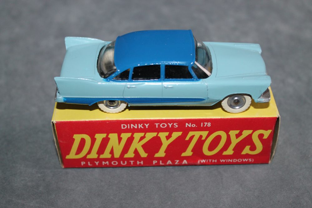 plymouth plaza blue dinky toys 178 side