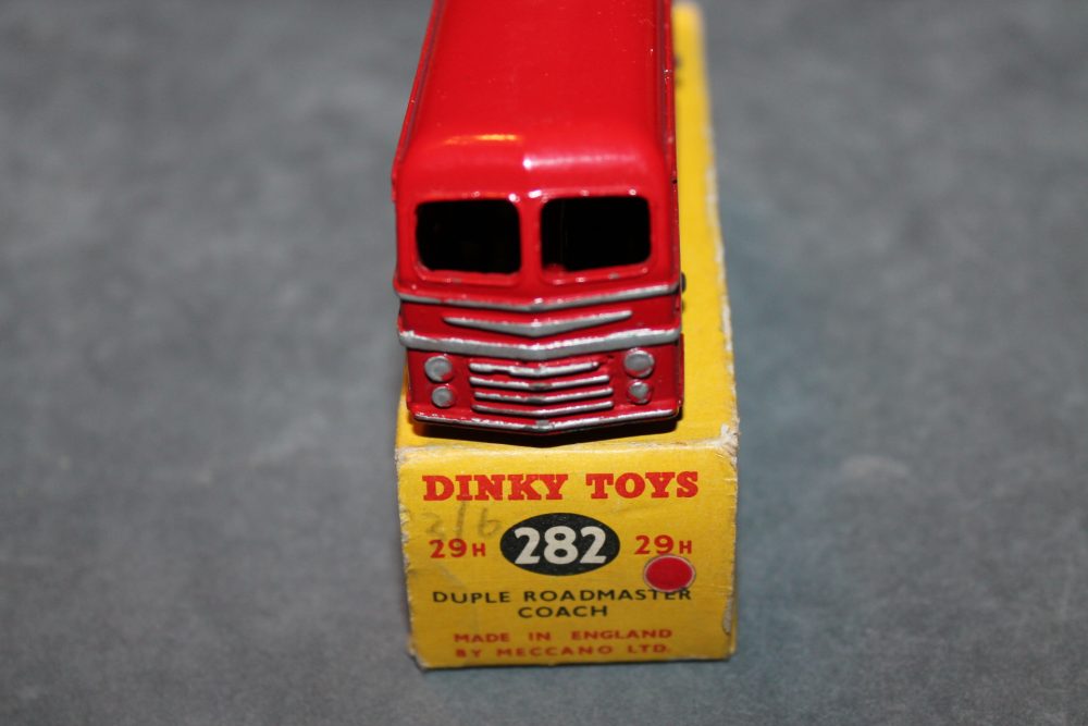 duple roadmaster coach red dinky toys 282 front