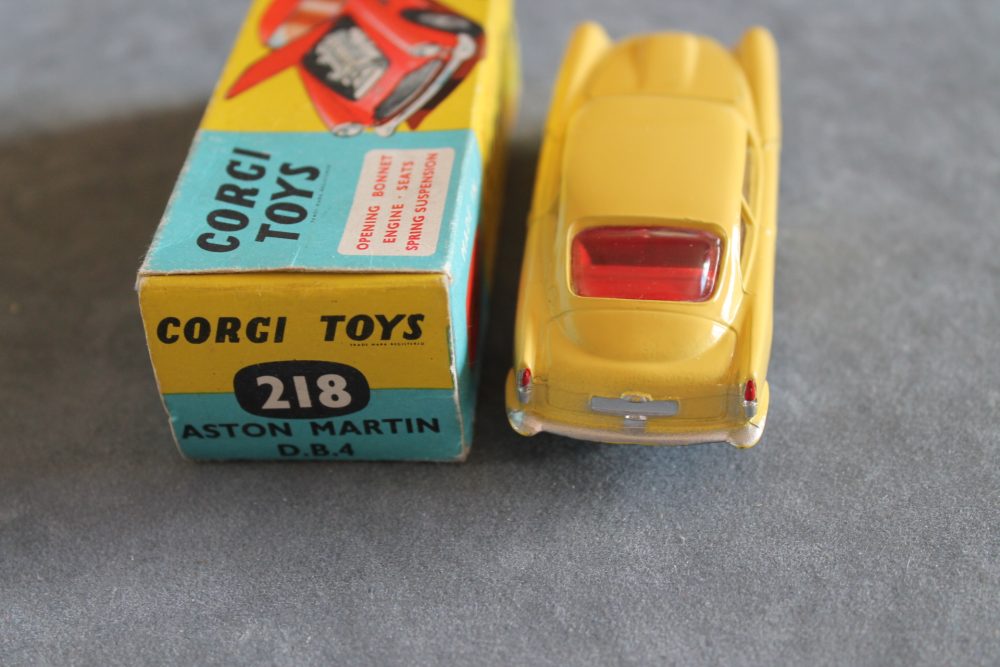 aston martin db4 yellow corgi toys 218 back