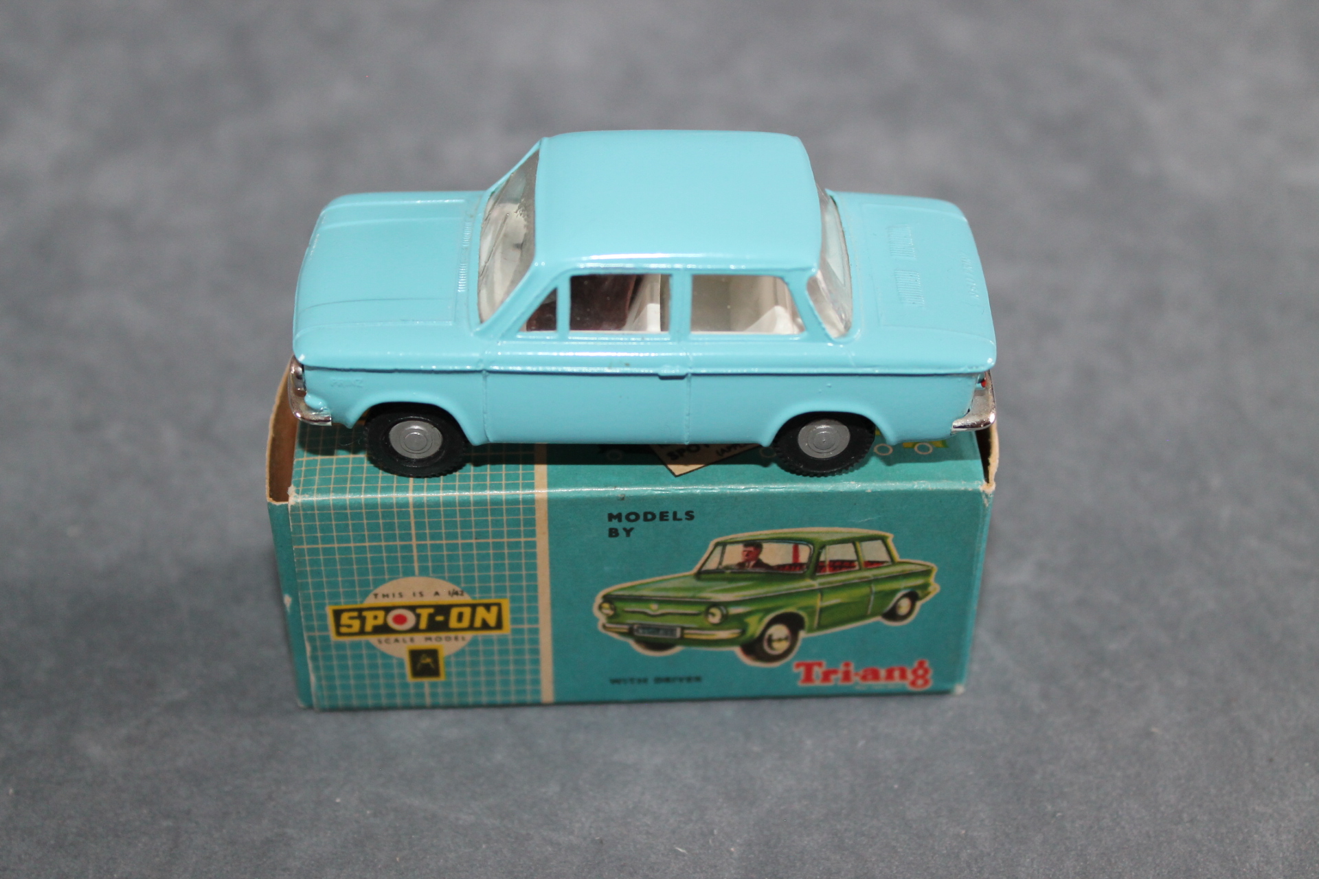 Spot-On 193 NSU Prinz 4 - Diecast