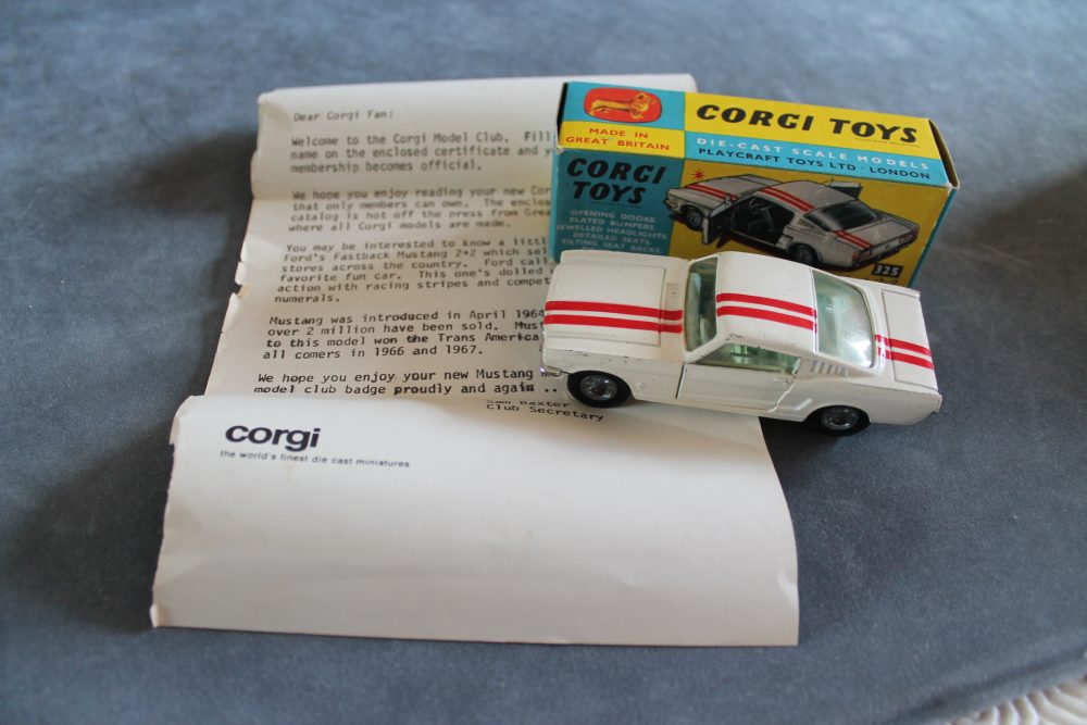 reeves international mail order ford mustang and items corgi toys 325 side