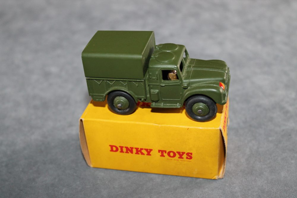army 1 ton cargo truck dinky toys 641 side