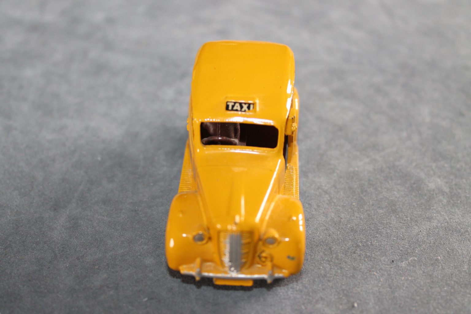 Modèle Réduit Austin Taxi 1/43 - Dinky Toys - Blanc - 1973 - Occasion Collection
