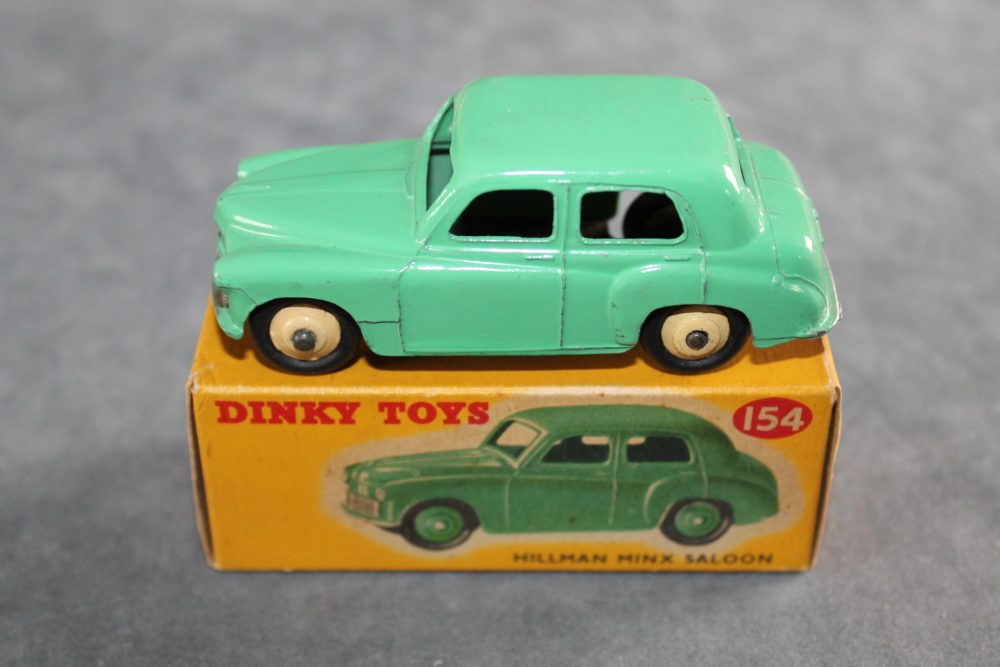 hillman minx scarce dinky toys 154