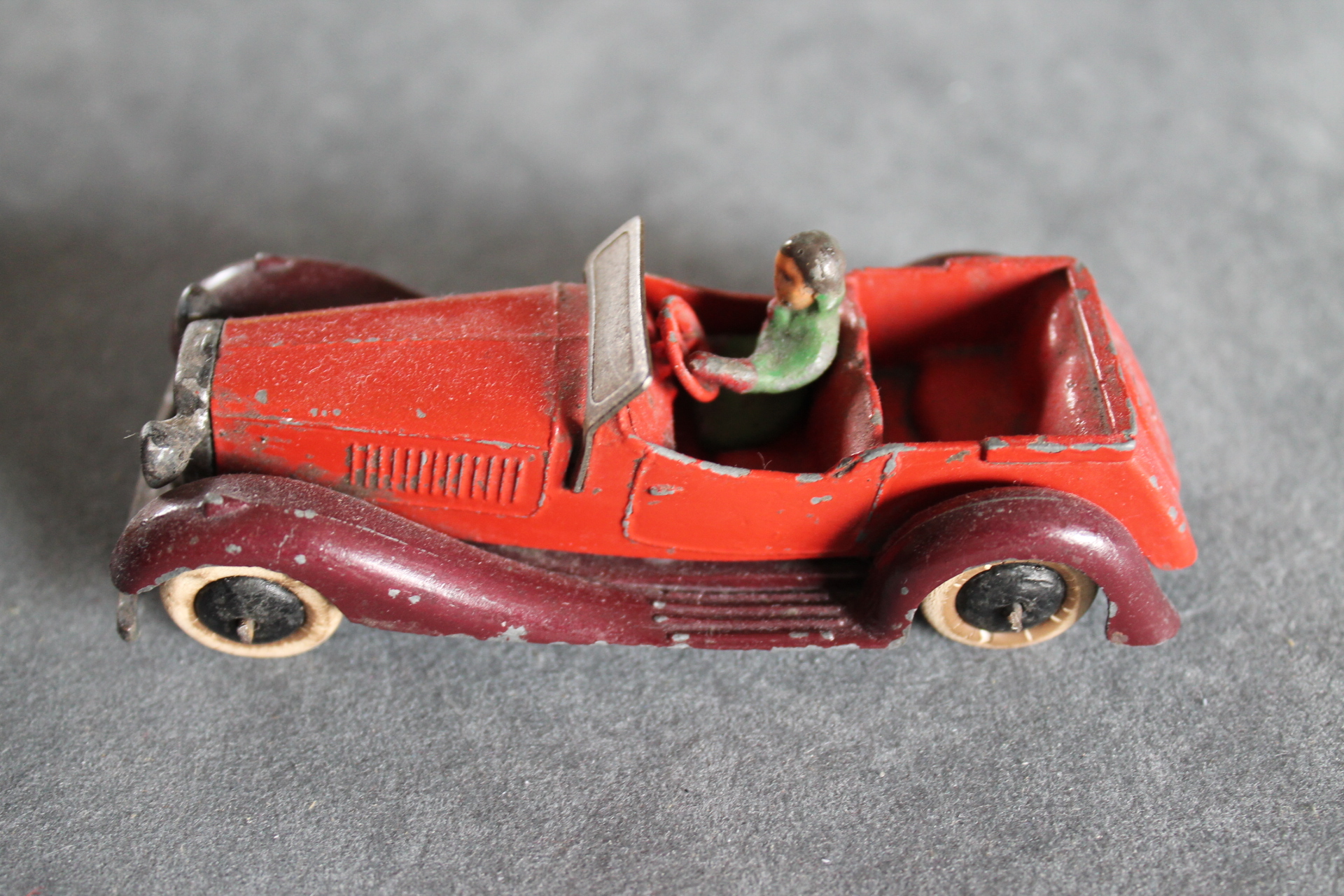 Collectable Dinky Toys | Diecast Gems