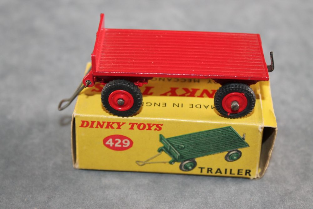 trailer red dinky toys 429