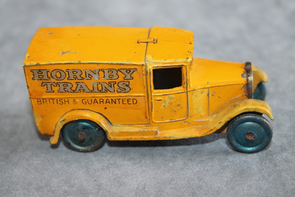 advertising van hornby trains yellow dinky toys 28a side