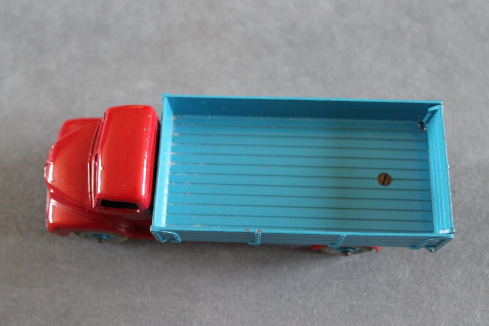 comet wagon tailboard dinky toys 532 top