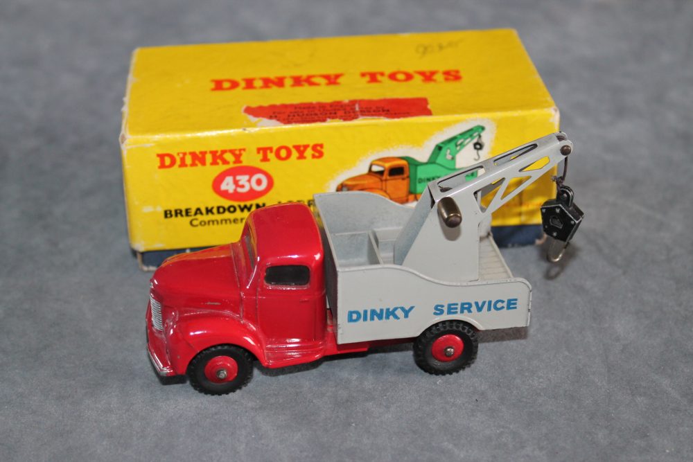commer breakdown lorry dinky toys 430